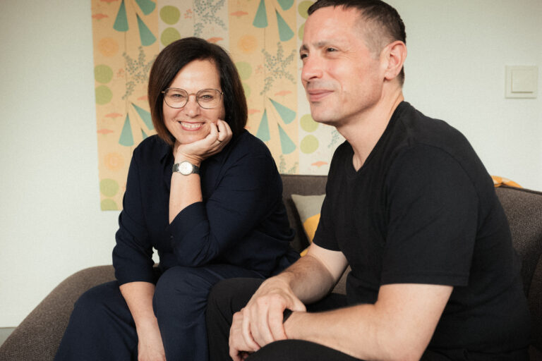 2024 06 NeumannCommunication1 2107 768x512