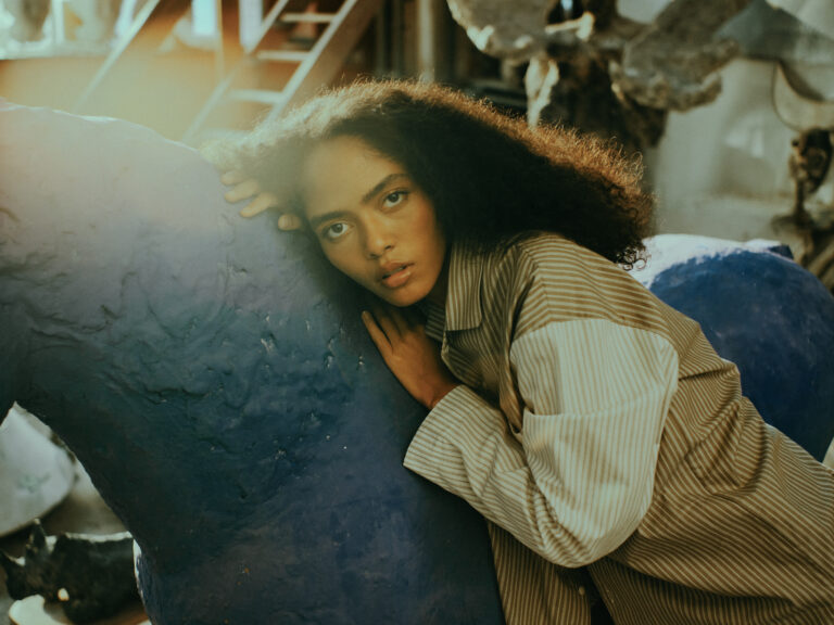 avonte AW25 Campaign NMA 0064 LoRes Final V3 768x576